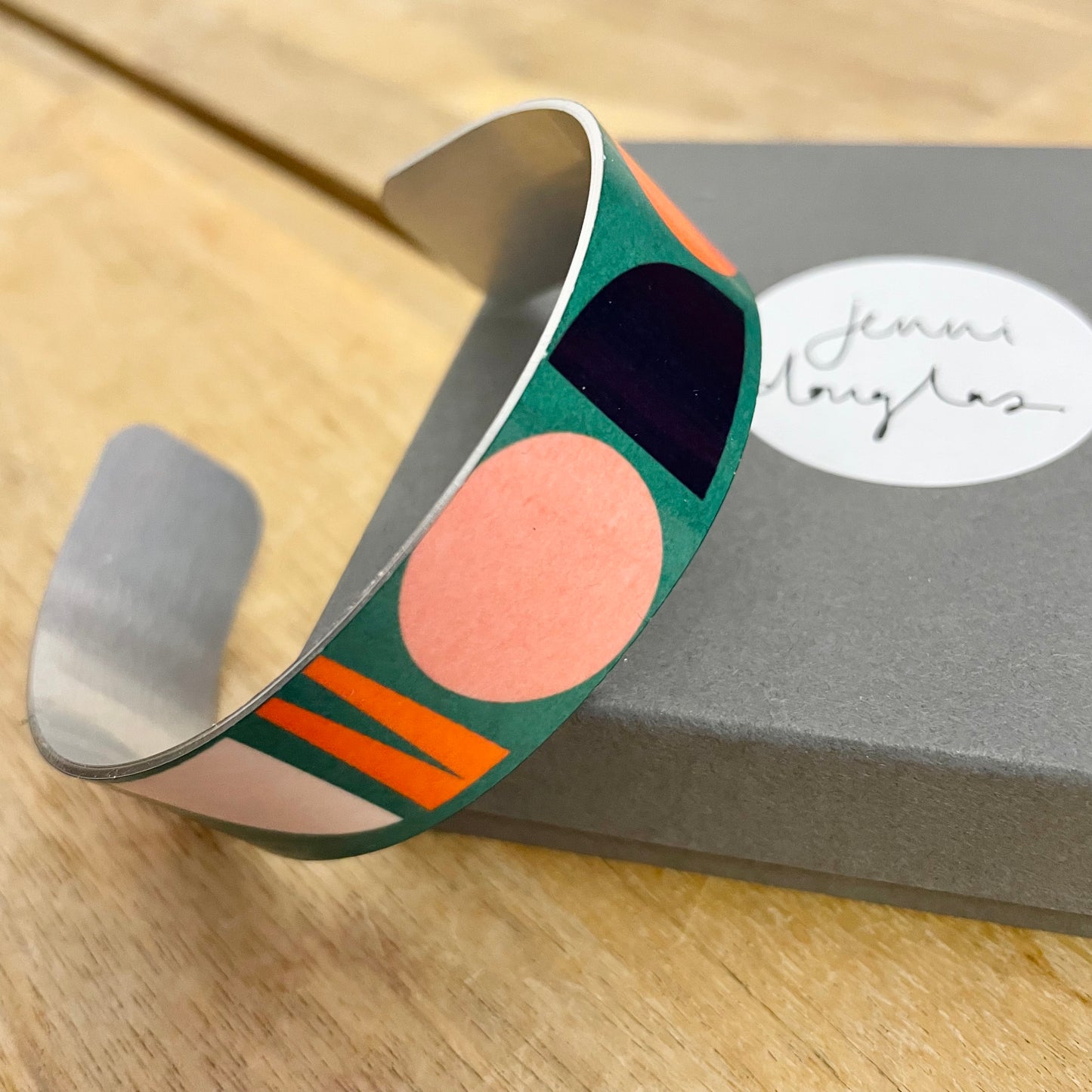 Shape Narrow Cuff (Green)