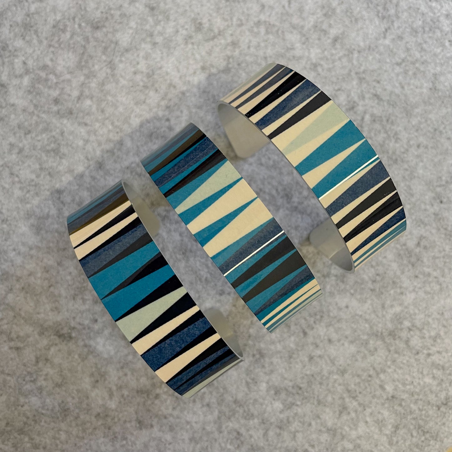 Strata Cuff Bracelet (Teal)