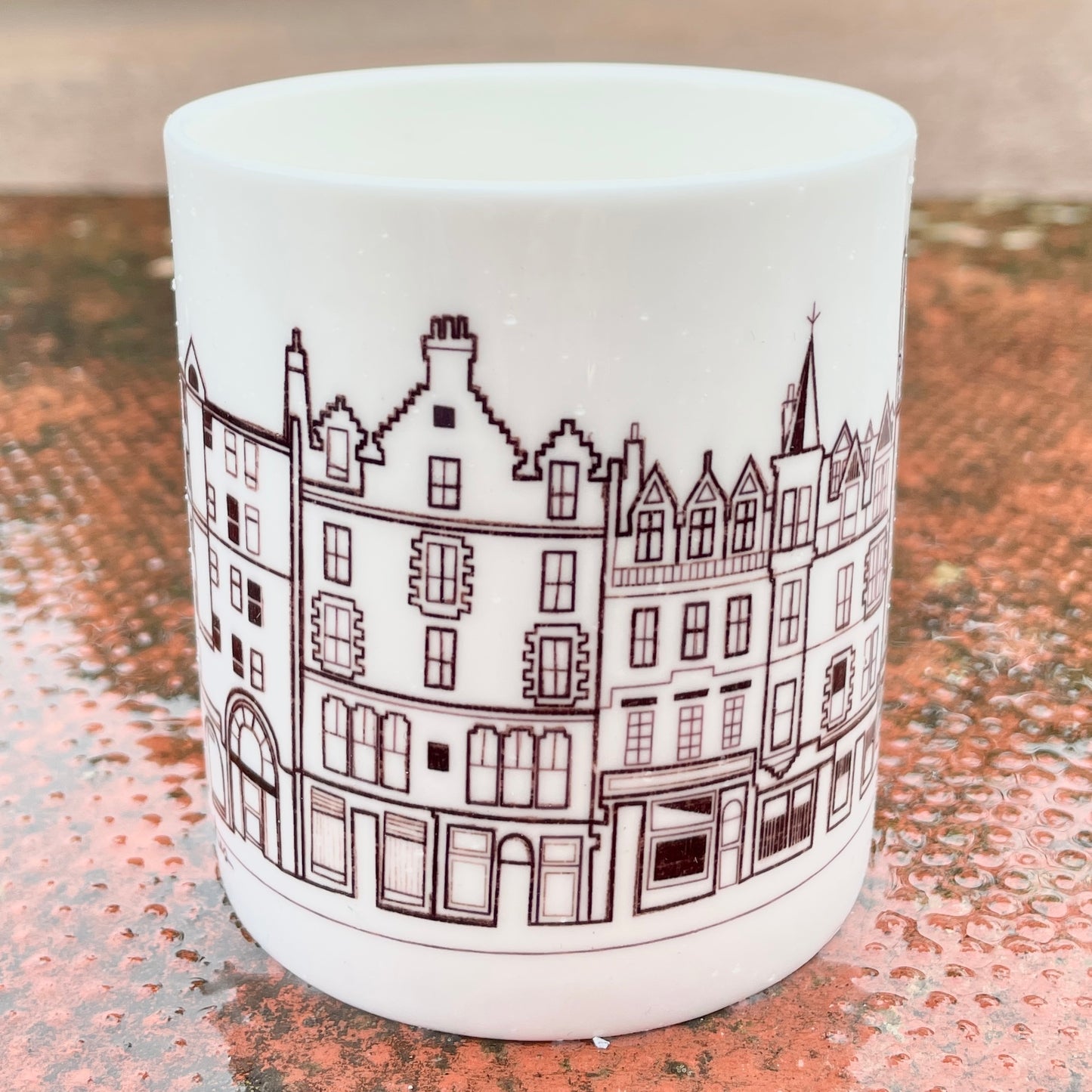 Edinburgh High Street Bone China Mug (New)