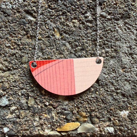 Rosewood Small Arc Necklace - NEW