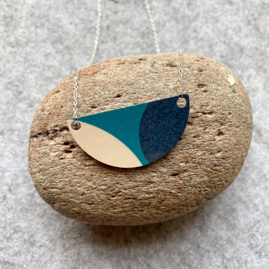Small Shape Arc Necklace (Teal)